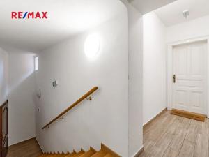 Pronájem bytu 1+kk, Praha - Malá Strana, Petřínská, 31 m2