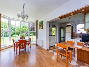 Prodej rodinného domu, Líšnice, 152 m2