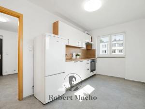 Pronájem bytu 2+1, Mníšek pod Brdy, 5. května, 49 m2