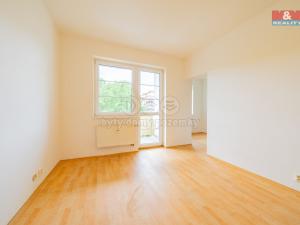 Pronájem bytu 1+1, Aš, Hlavní, 34 m2