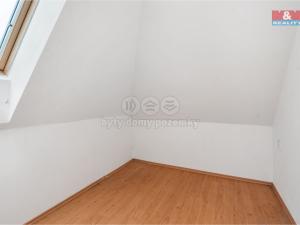 Prodej bytu 2+1, Velké Březno, Školní, 43 m2