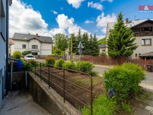Prodej bytu 2+1, Velké Březno, Školní, 43 m2