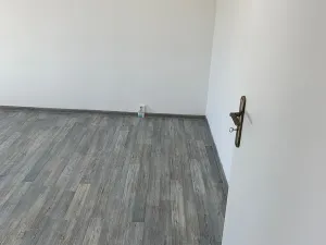 Pronájem bytu 2+1, Chomutov, Zahradní, 60 m2