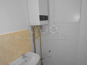 Pronájem bytu 3+1, Praha - Žižkov, Chelčického, 89 m2