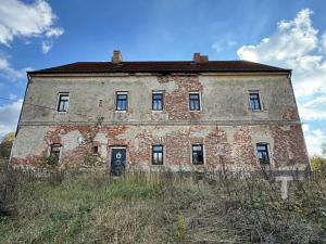Prodej činžovního domu, Žďárná, 700 m2