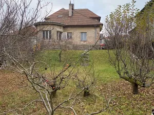 Prodej rodinného domu, Chrudim, Na Valech, 240 m2