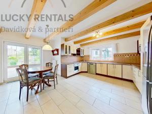 Pronájem rodinného domu, Zeleneč, Olbrachtova, 80 m2
