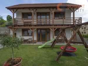 Prodej ubytování, Bavory, 323 m2
