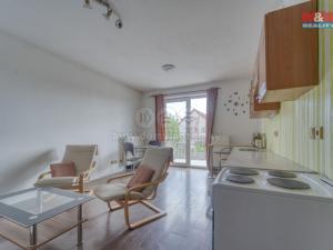 Pronájem bytu 2+kk, Tlučná, Pod Školkou, 53 m2