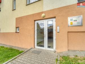 Pronájem bytu 2+kk, Tlučná, Pod Školkou, 53 m2