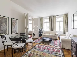 Pronájem bytu 2+1, Praha - Smíchov, Janáčkovo nábřeží, 80 m2