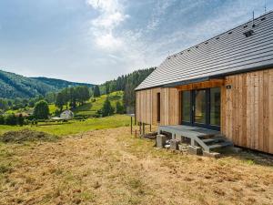 Prodej rodinného domu, Bečov nad Teplou, 105 m2