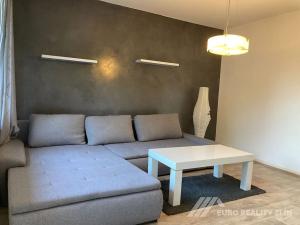 Pronájem bytu 3+1, Zlín, Křiby, 65 m2