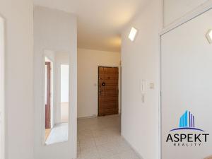 Pronájem bytu 2+1, Praha - Kamýk, Zdislavická, 54 m2