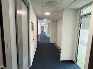 Pronájem kanceláře, Praha - Smíchov, Plzeňská, 360 m2