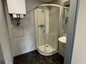 Pronájem kanceláře, Praha - Smíchov, Plzeňská, 360 m2