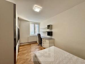 Pronájem bytu 2+1, Rousínov, V Sídlišti, 61 m2