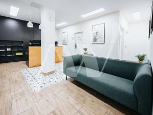 Pronájem ordinace, Praha - Vinohrady, Legerova, 240 m2