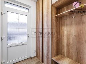Prodej rodinného domu, Postřižín, Kozomínská, 80 m2