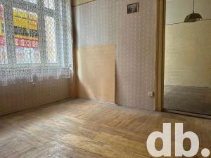 Prodej bytu 4+1, Karlovy Vary, Jaltská, 100 m2