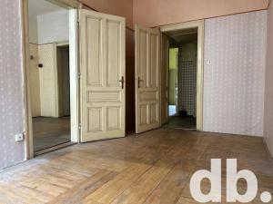 Prodej bytu 4+1, Karlovy Vary, Jaltská, 100 m2