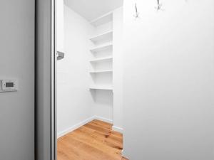 Pronájem bytu 4+kk, Praha - Vinohrady, Římská, 121 m2