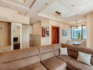 Prodej bytu 3+kk, Tivat, Černá Hora, 64 m2