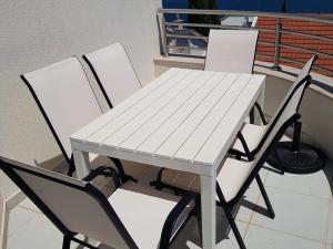 Prodej bytu 3+kk, Tivat, Černá Hora, 64 m2