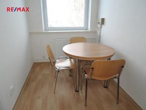 Pronájem bytu 4+1, Hostivice, Sportovců, 125 m2