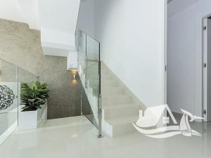 Prodej vily, Los Montesinos, Španělsko, 100 m2