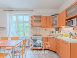Prodej bytu 3+1, Zlín, Sokolská, 79 m2