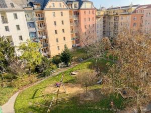 Pronájem bytu 1+kk, Brno, Zvěřinova, 16 m2