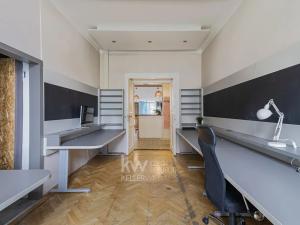 Pronájem kanceláře, Praha - Bubeneč, Jaselská, 250 m2