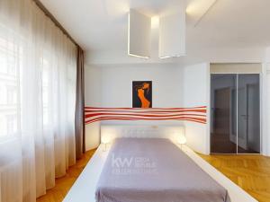 Pronájem bytu 3+1, Praha - Nové Město, Krakovská, 120 m2