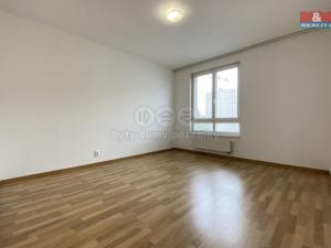 Pronájem bytu 2+kk, Ostrava, Jantarová, 62 m2