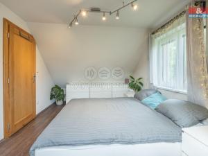 Prodej rodinného domu, Knovíz, 100 m2