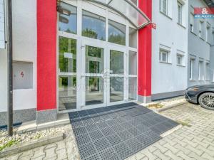 Pronájem kanceláře, Mariánské Lázně - Úšovice, U Mlékárny, 77 m2