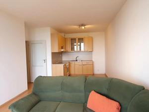 Pronájem bytu 2+kk, Praha - Troja, Hnězdenská, 51 m2