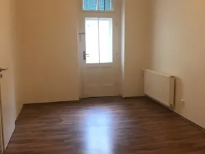Pronájem bytu 3+1, Praha, Slezská, 85 m2