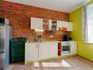 Pronájem bytu 2+kk, Plzeň, Čechova, 52 m2