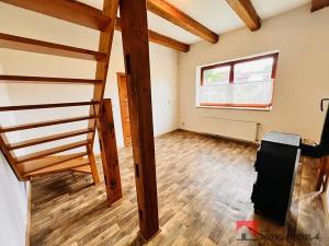 Pronájem rodinného domu, Holubice, Na Hrázi, 120 m2