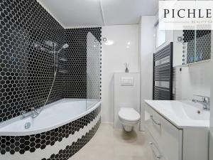 Prodej bytu 3+1, Bavoryně, 67 m2