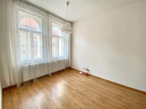 Pronájem bytu 2+kk, Praha - Smíchov, Na Celné, 55 m2
