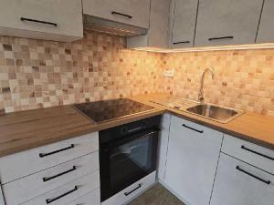 Pronájem bytu 2+kk, Jablonec nad Nisou, Jeronýmova, 40 m2