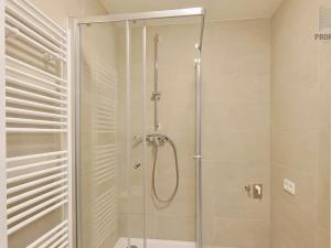 Pronájem bytu 1+kk, Brno, Bystrcká, 27 m2