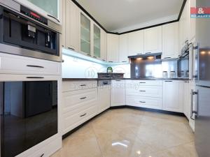 Prodej bytu 2+kk, Olomouc - Povel, Jeremiášova, 66 m2