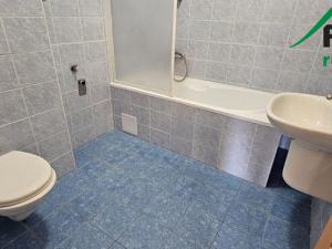Pronájem bytu 2+kk, Stráž, 72 m2