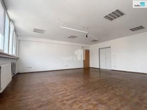 Pronájem kanceláře, Napajedla, 2. května, 42 m2