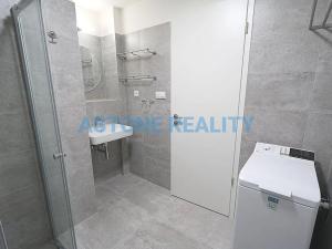 Pronájem bytu 1+kk, Praha - Modřany, Mezi vodami, 40 m2