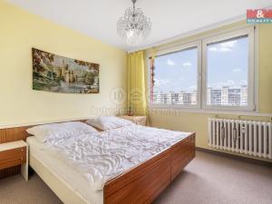 Prodej bytu 3+1, Praha - Troja, Krosenská, 75 m2